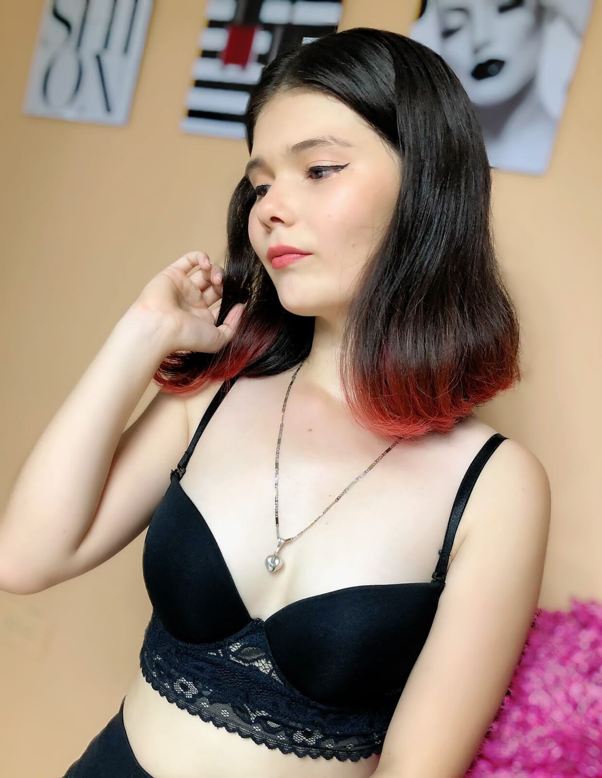 emily_littesweet live webcam