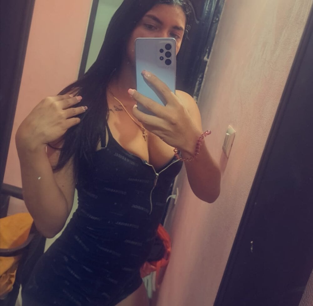 sofilush_ profile
