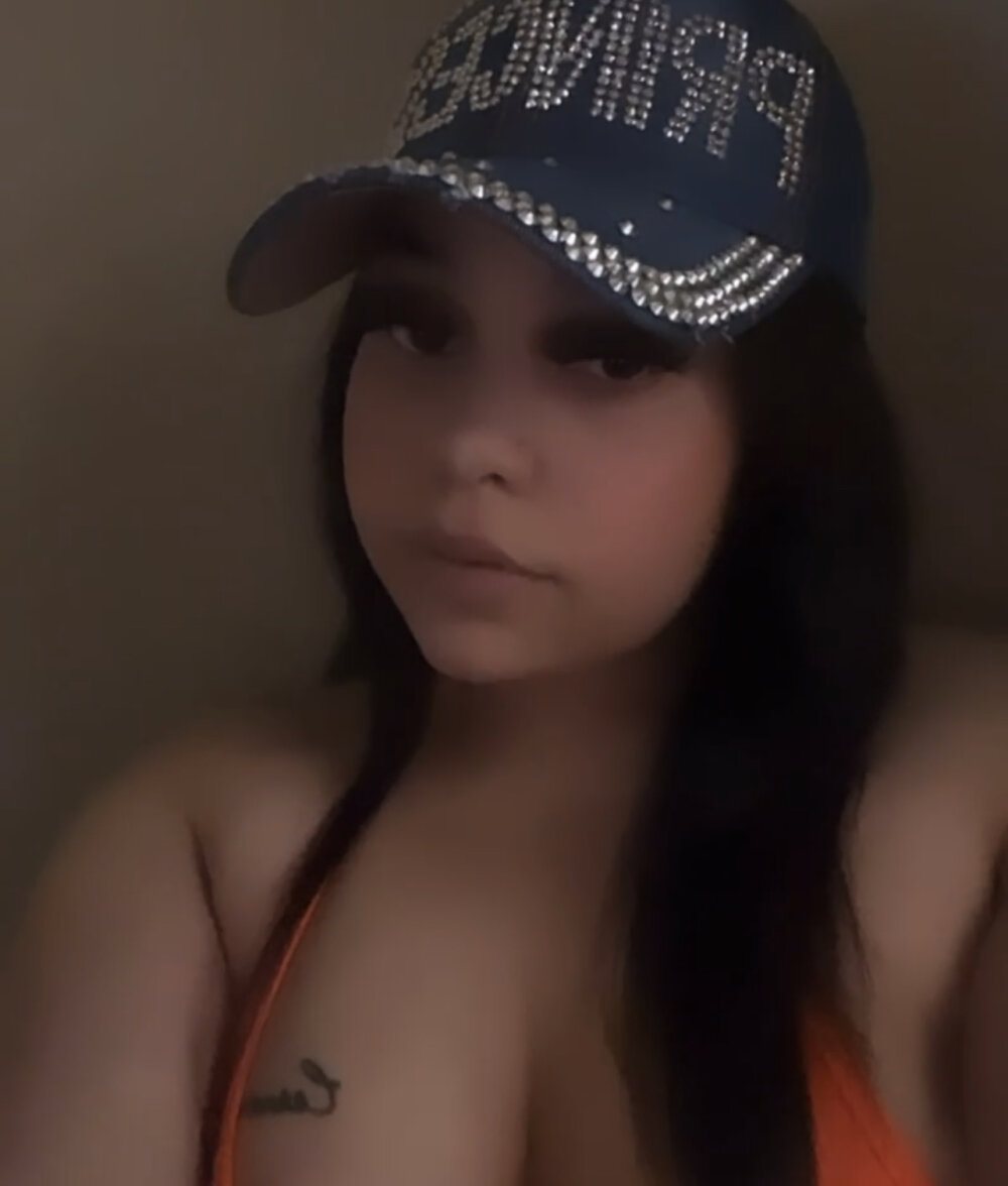 Live sex webcam photo for GoddessSugar #290973634