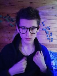 Sasha_bb21's webcam live show