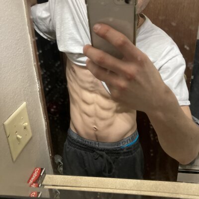 Hotbodyguy21 - Stripchat Boy 