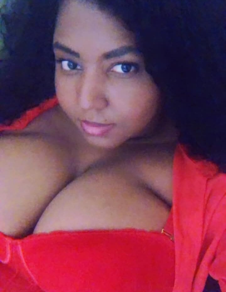 sexcityguide.com fanii94 livesex profile in english cams