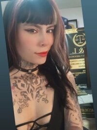 lucy666_tattoo's webcam live show