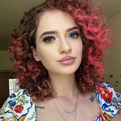 Valentine_Hays Avatar