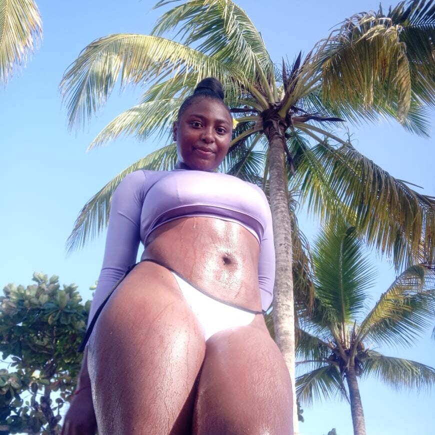 watchgirlcam.com valery_sweett69 livesex profile in curvy cams