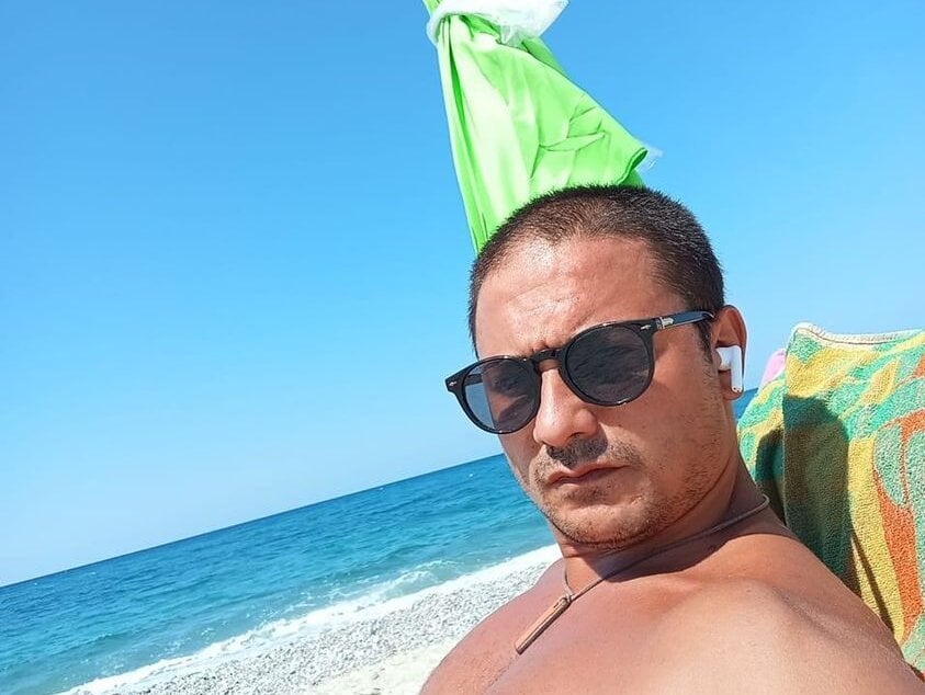 Alex87to profile