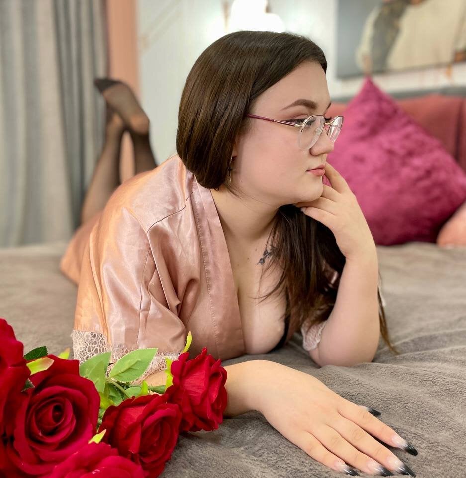 Live sex webcam photo for Nancy_Mooree #290001031