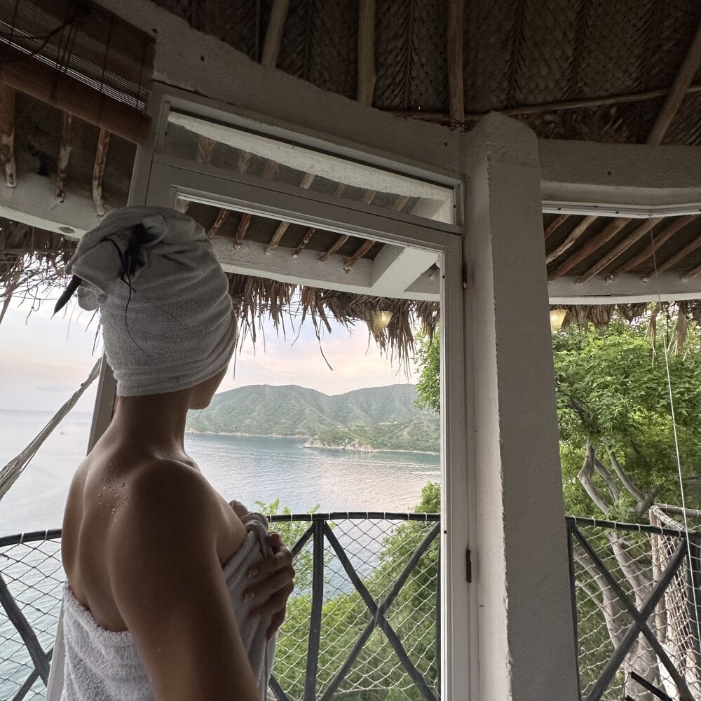 glamcambabes.com miia_moonn livesex profile in somewhere-in-a-parallel-universe cams