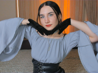 HollyGillf's Offline XXX Chat