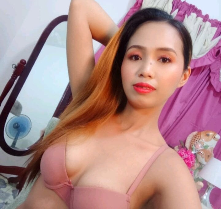 Live sex webcam photo for amilijoan_69 #291776741