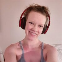 AmazingEmily's Offline Chat Room