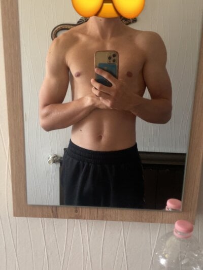 Roccyto Male Striptease Online Cam Striptease