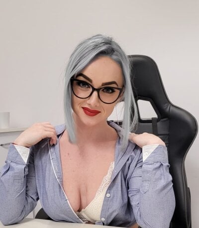 EllianaReese - curvy