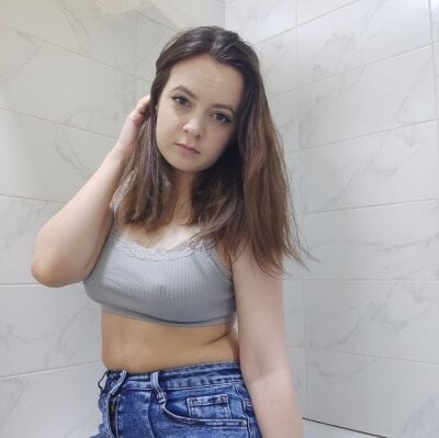 arianejansen from stripchat