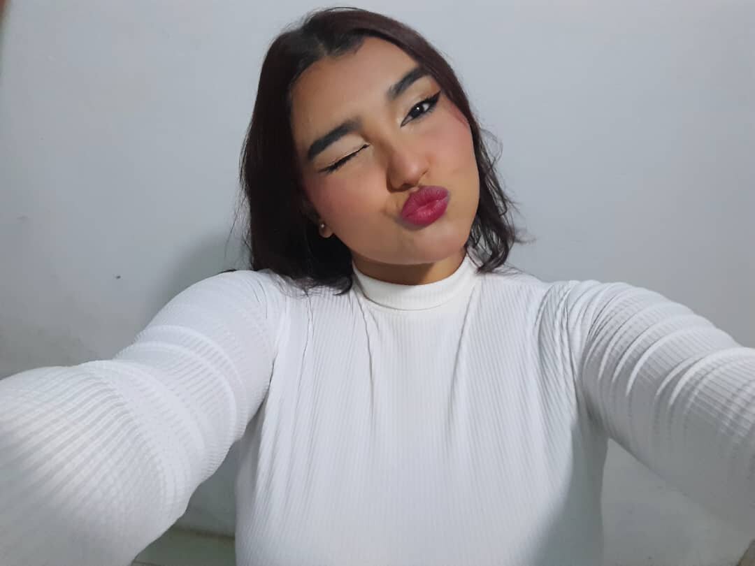 Mia_Millerrr
