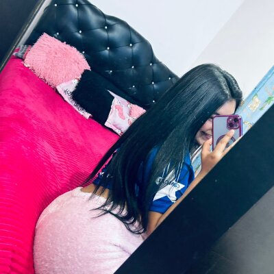 alya_69 from stripchat