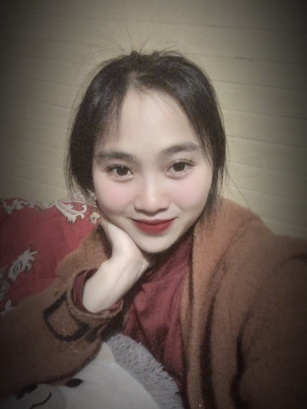 livesextrans.com uyensexy livesex profile in ask-for-my-location cams