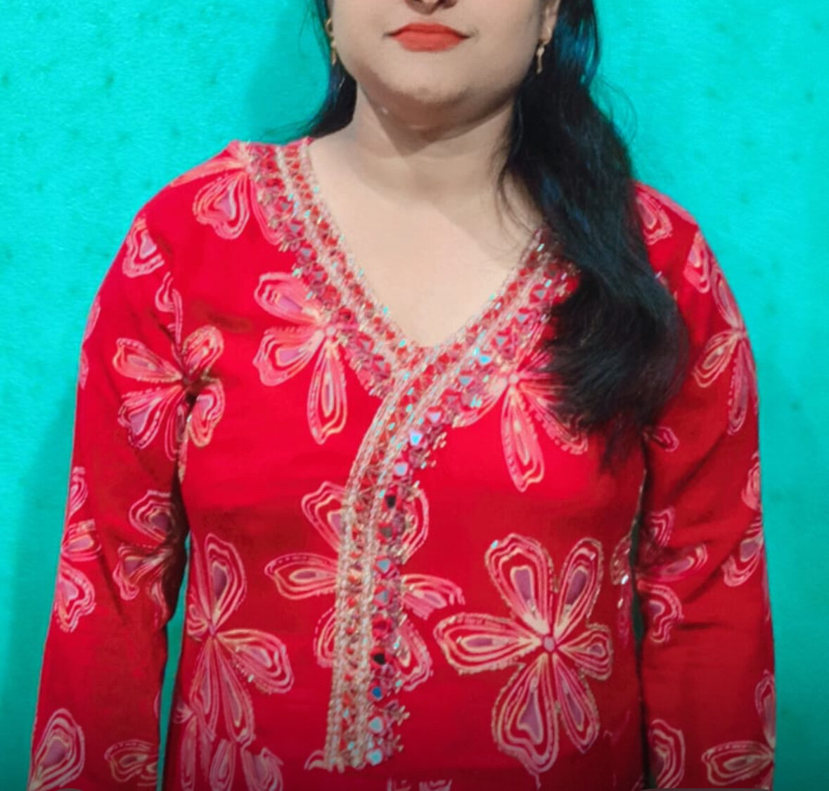 Curvy_Chaaya