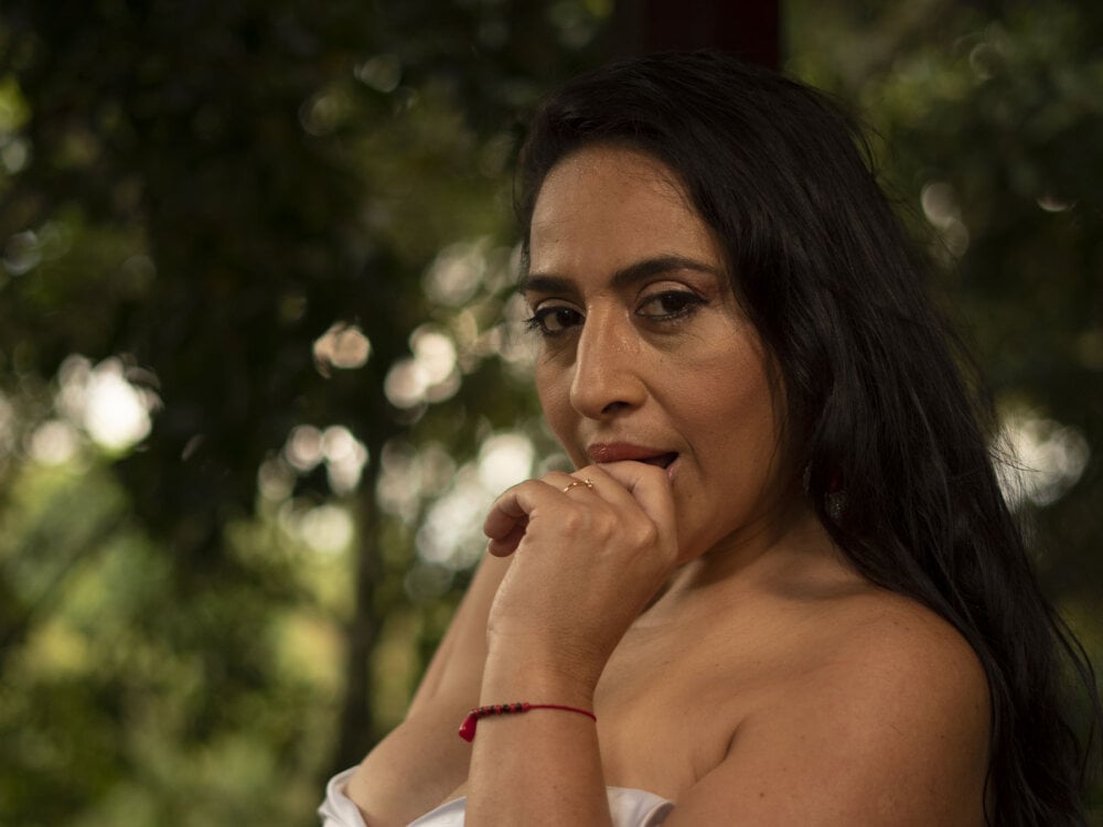 mayravegas