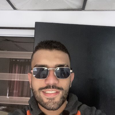 jamess_0 Live Cam on StripChat