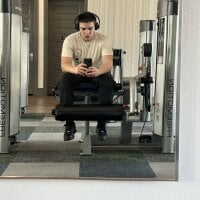 Rick131000's webcam live show