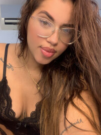 issa_latin4's Offline Chat Room