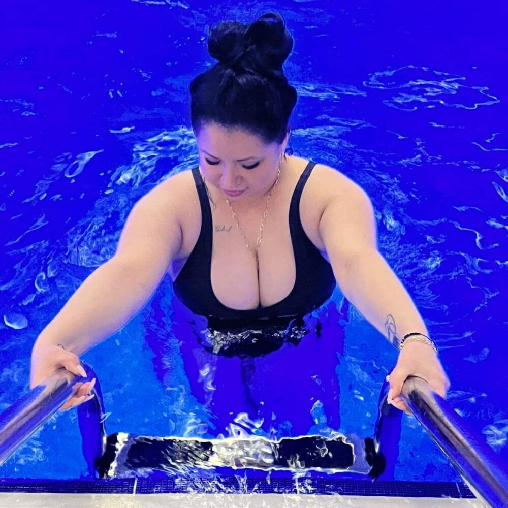 livesex.fan dennyssecharm livesex profile in mix cams