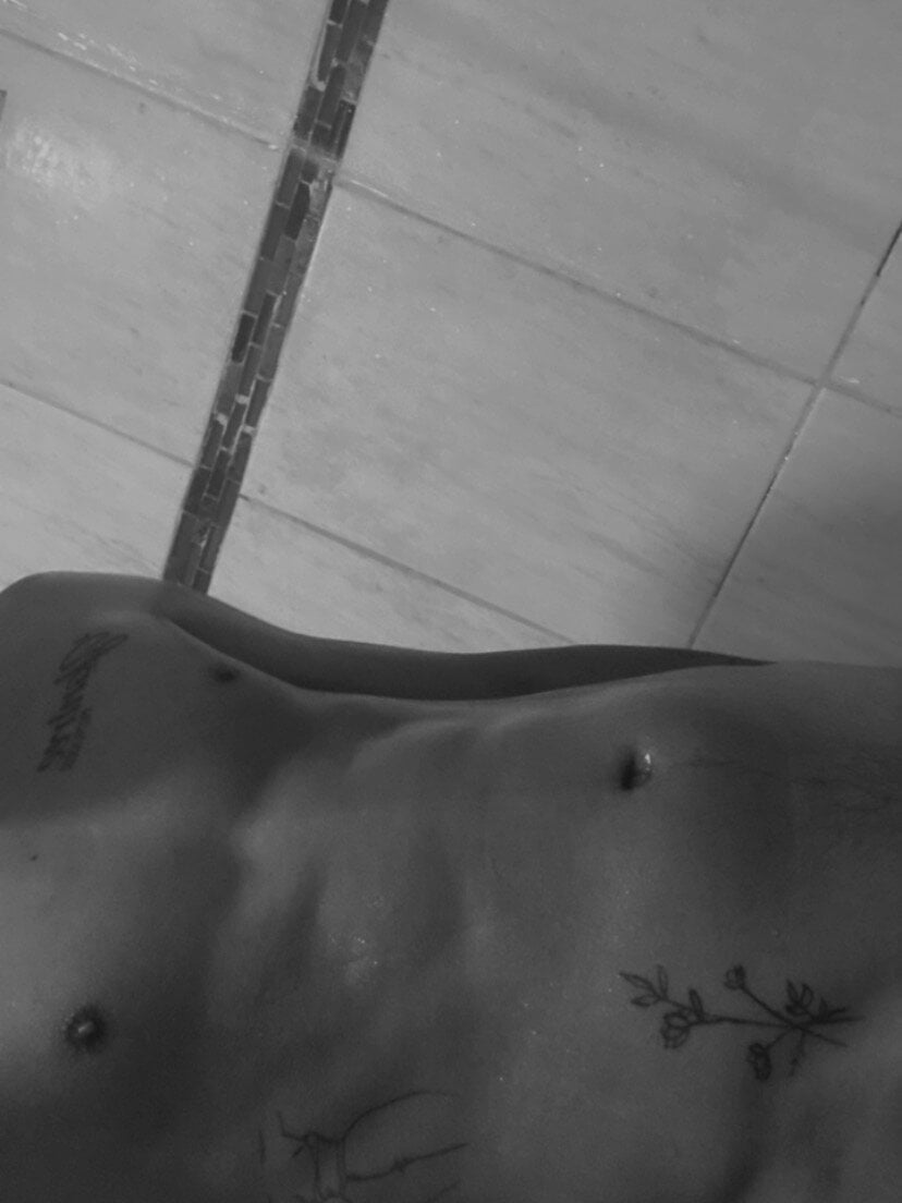 SugaredRevers' Offline XXX Chat