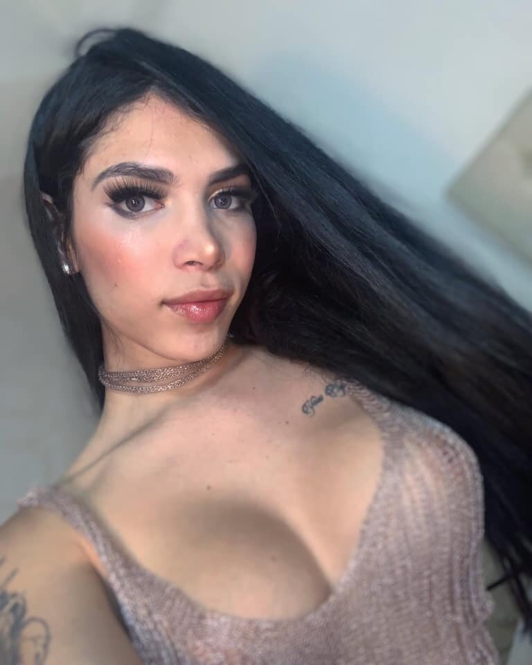 kaytlin_