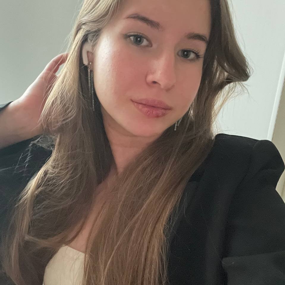 onaircams.com mowasabritten livesex profile in bisexual cams