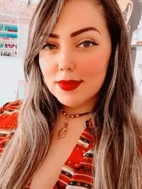 monalatina26's Offline XXX Chat