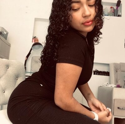 Naomii__69 - Stripchat Teen Cam2cam Eroticdance Girl 