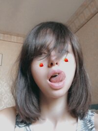 Bonny__Blossom's Offline XXX Chat