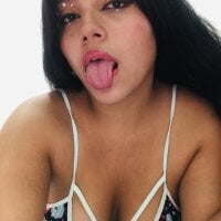 ElisaRoa's Live Sex Cam Show
