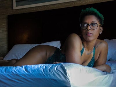 valensimone - big tits ebony