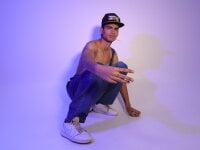 Simon_Stone_'s Offline Chat Room