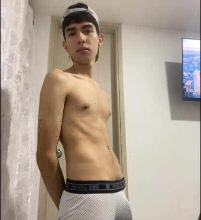 Andy_hot19