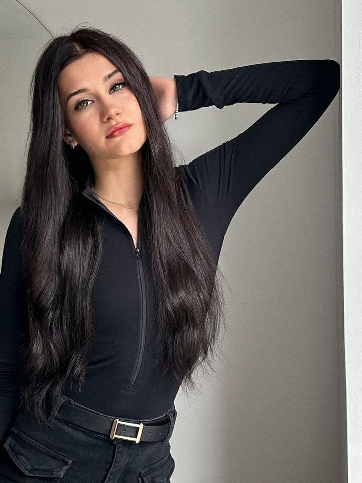 ElwynaEvett profile
