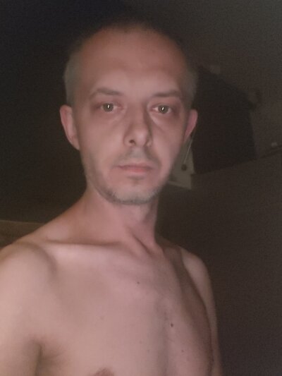 szajbusek41 Live Cam on StripChat