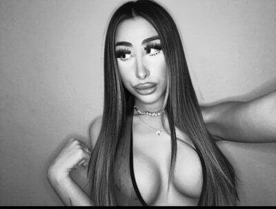 Giulia_lomabardi69 on StripChat