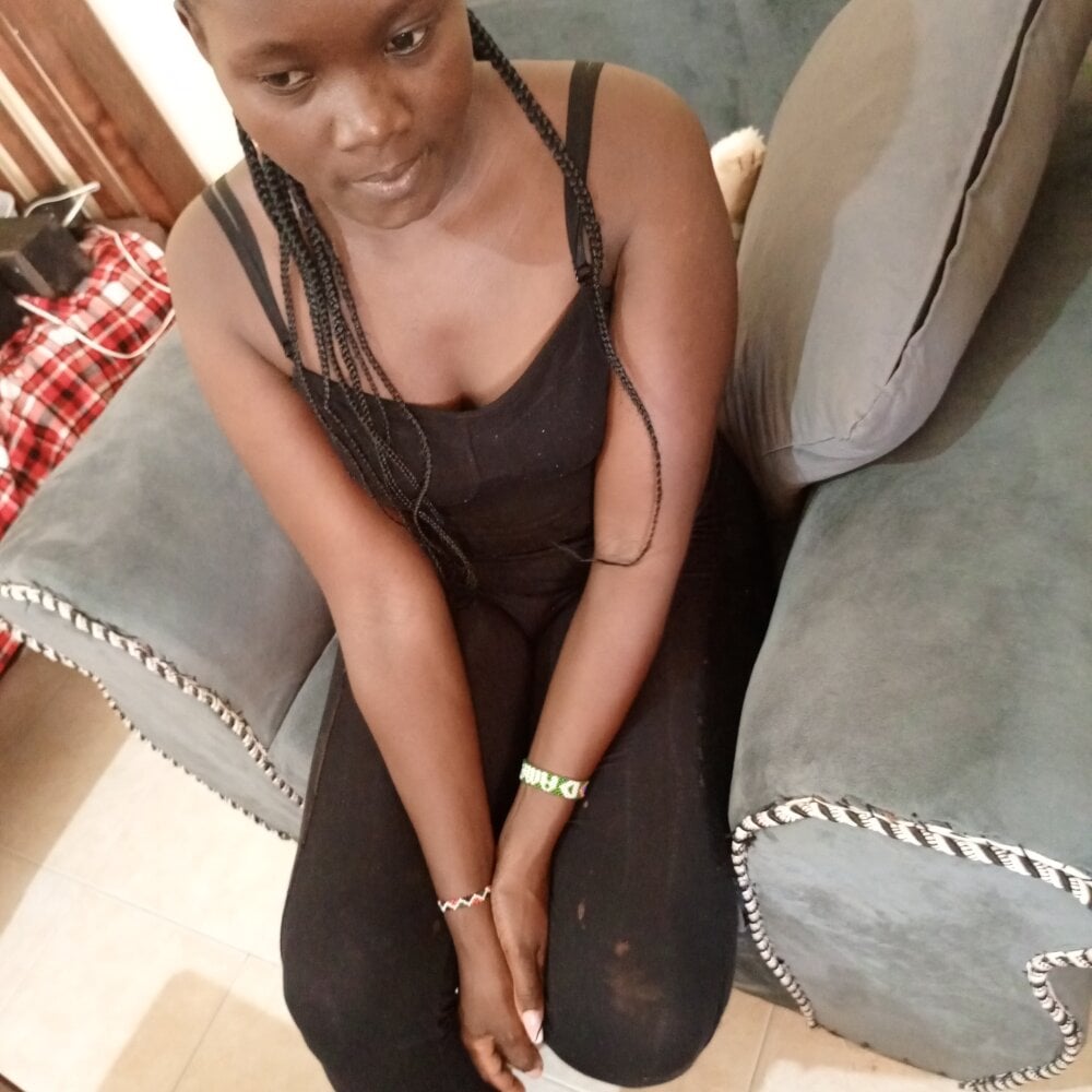 Darkcoco_ Chat Room offline