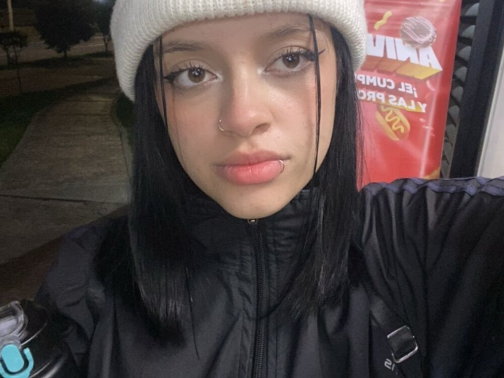 lissastone from stripchat