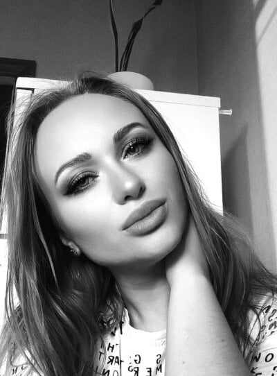 Your-Candy-Blond - Stripchat Lovense Blowjob Cam2cam Girl 