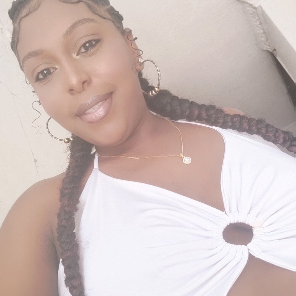 mega-camsex.com katheblack livesex profile in colombia cams