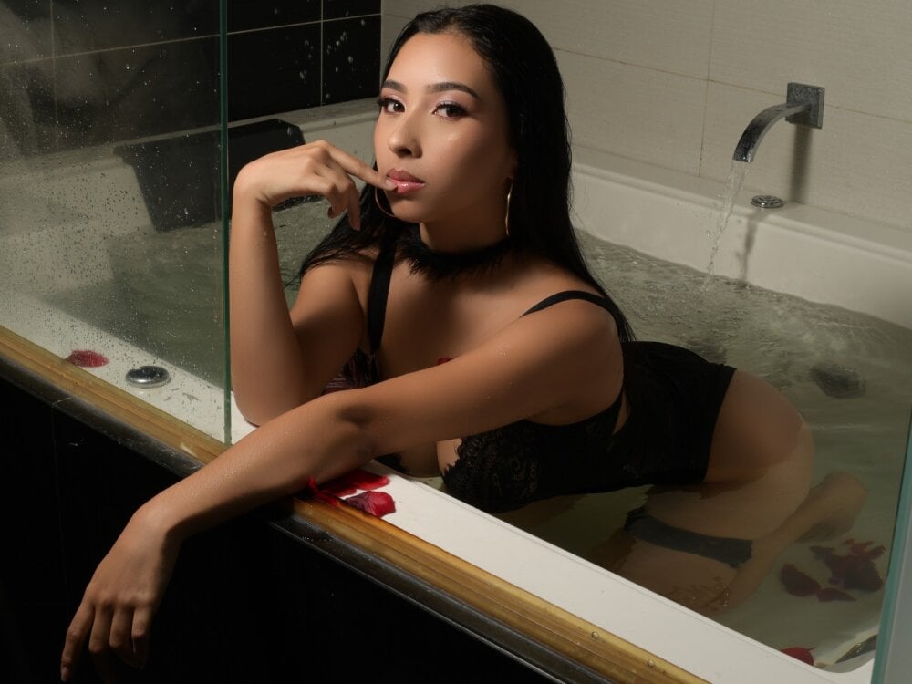 caroline_millerr from stripchat