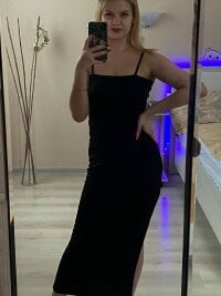 Barbie_oli's Offline Chat Room