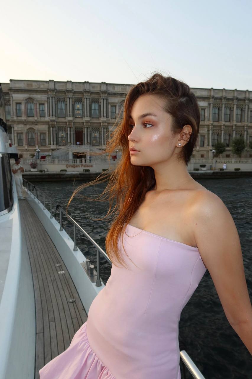 LouiseFlower_