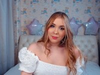 SadieScott's Offline Chat Room