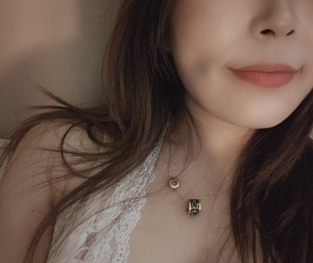 cheapadultsexcams.com guoguo-666888 livesex profile in korean cams