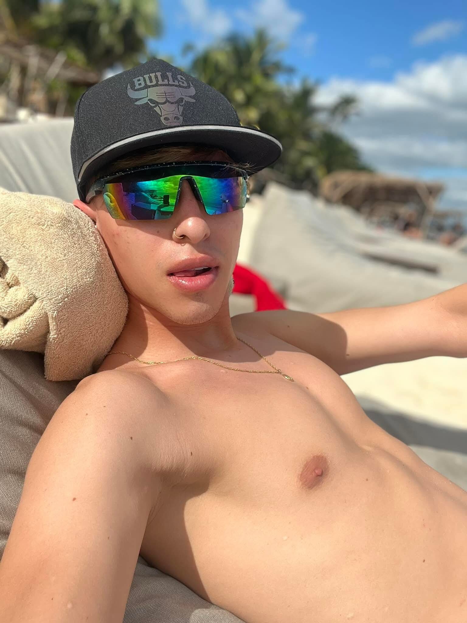 Elliot_Dominico